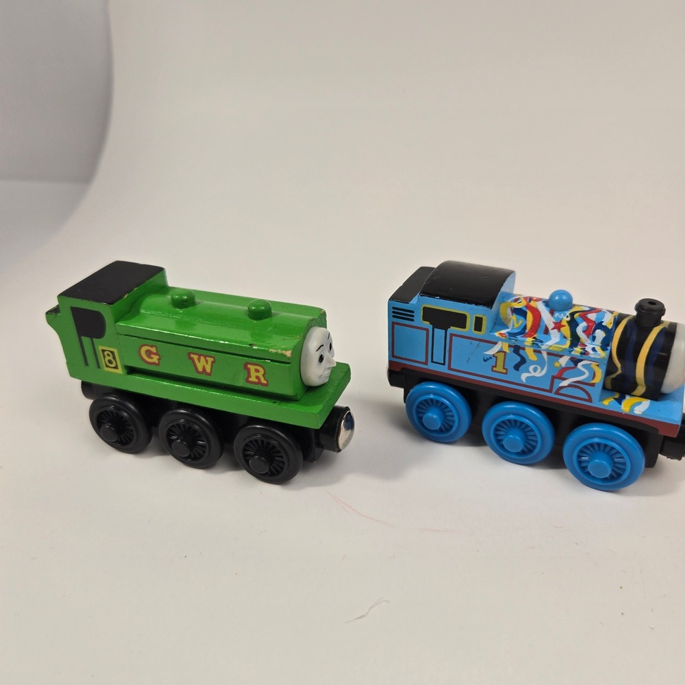 Thomas & Friends Wooden Railway Lot Duck Happy Birthday Thomas Terence Train